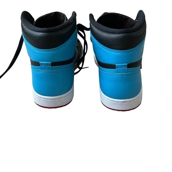 NWOB NIKE Wmns Air Jordan 1 High OG 'NC to Chi' Sz 8.5 - Picture 6 of 10